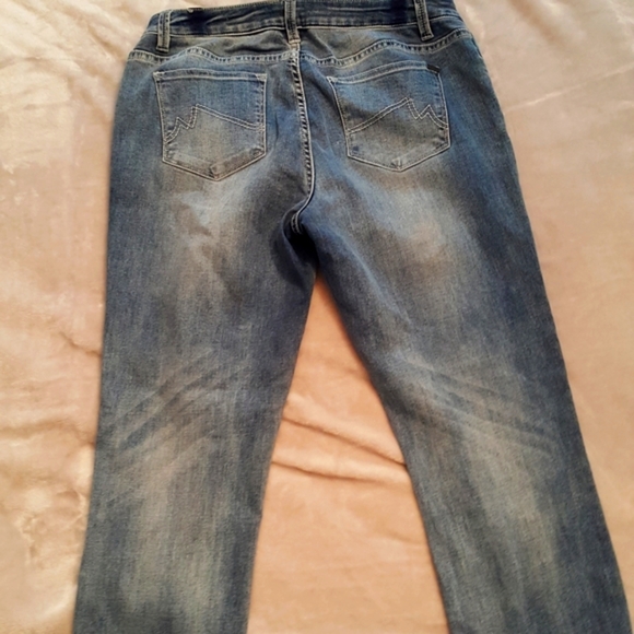 Skinny Max jeans w/ crystal and silver studs - Picture 4 of 6